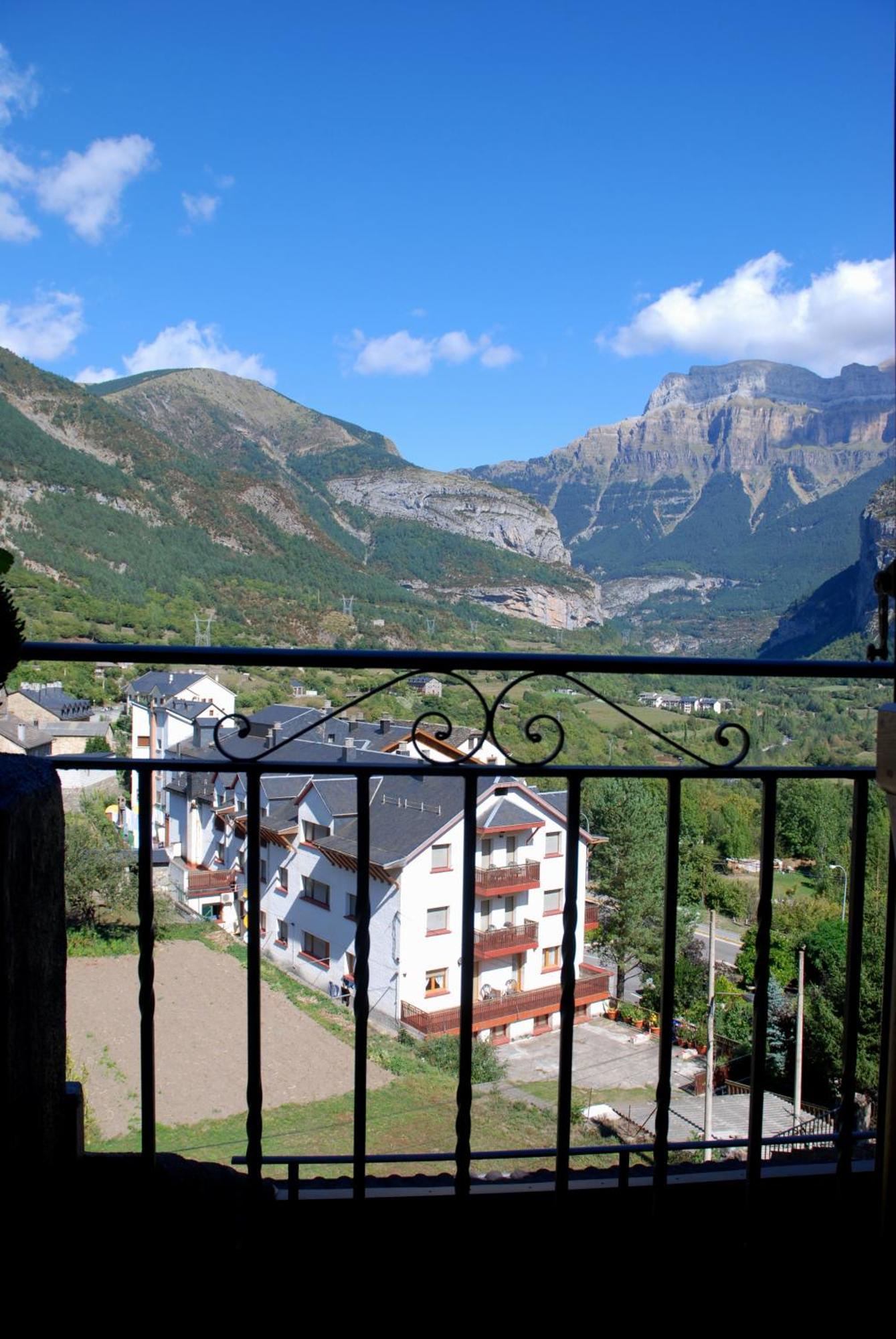 Apartamento El Patio Casa Cajal Torla Exteriér fotografie